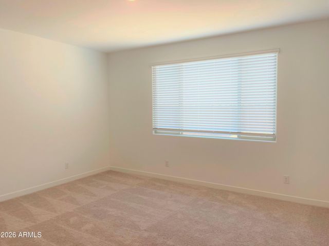 9426 W Devonshire Avenue, Phoenix, AZ 85037