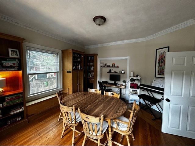 52 Lanark Rd 1, Boston, MA 02135