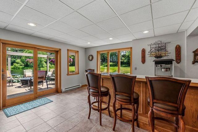 960 S Wayfare TRAIL, Summit, WI 53066