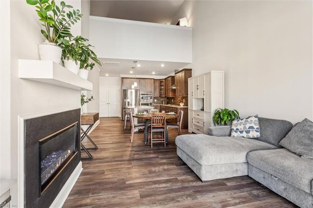 4106 Lord Dunmore DR, Williamsburg, VA 23188