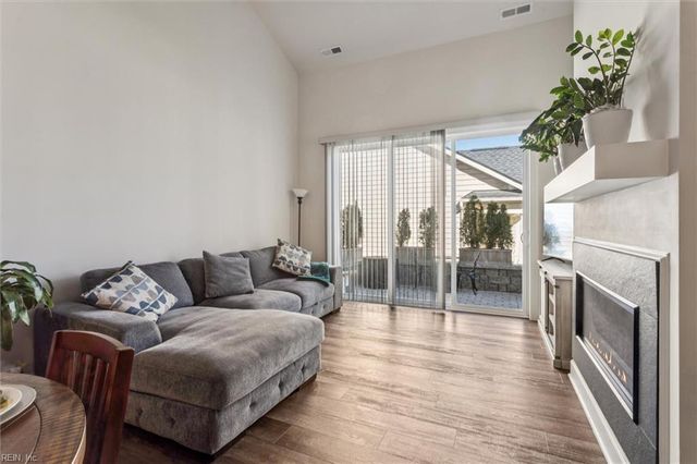 4106 Lord Dunmore DR, Williamsburg, VA 23188