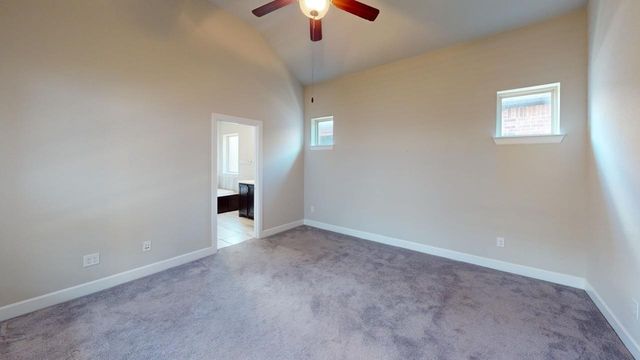 4404 Blue Holly Boulevard, Arlington, TX 76005