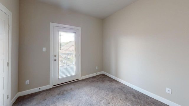 4404 Blue Holly Boulevard, Arlington, TX 76005