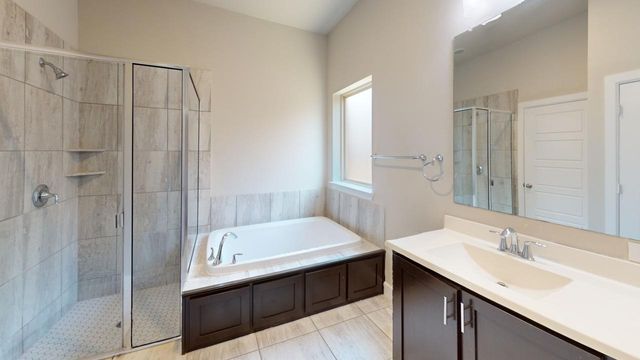 4404 Blue Holly Boulevard, Arlington, TX 76005