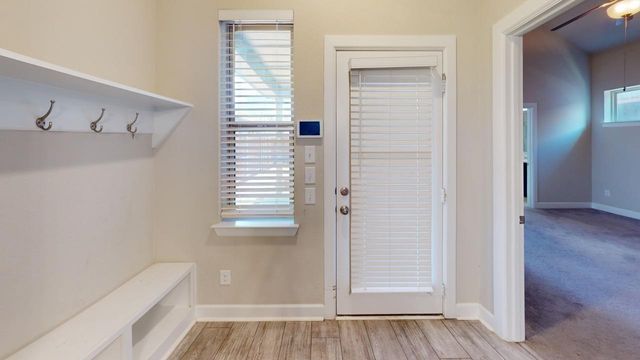 4404 Blue Holly Boulevard, Arlington, TX 76005