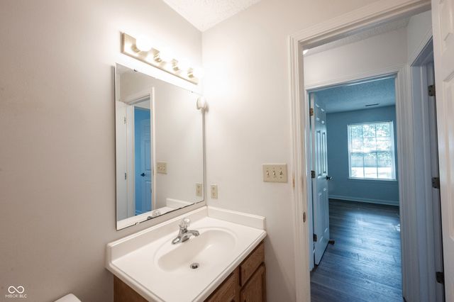 12853 Longleaf Lane, Fishers, IN 46038