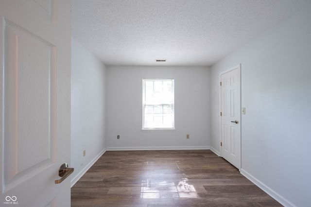 12853 Longleaf Lane, Fishers, IN 46038
