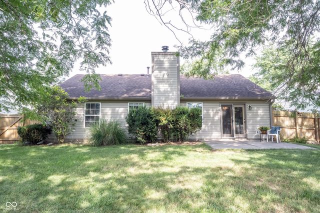 12853 Longleaf Lane, Fishers, IN 46038