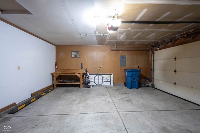 12853 Longleaf Lane, Fishers, IN 46038