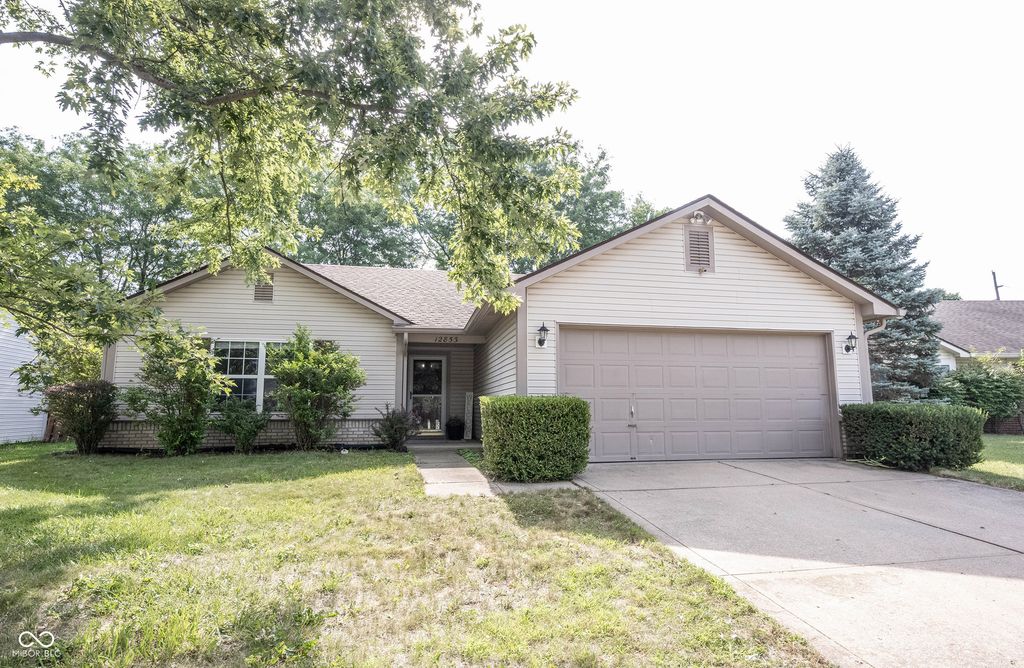 12853 Longleaf Lane, Fishers, IN 46038
