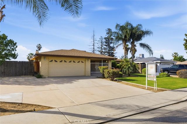 5605 Halifax, Bakersfield, CA 93309