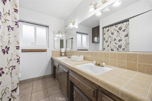 5605 Halifax, Bakersfield, CA 93309