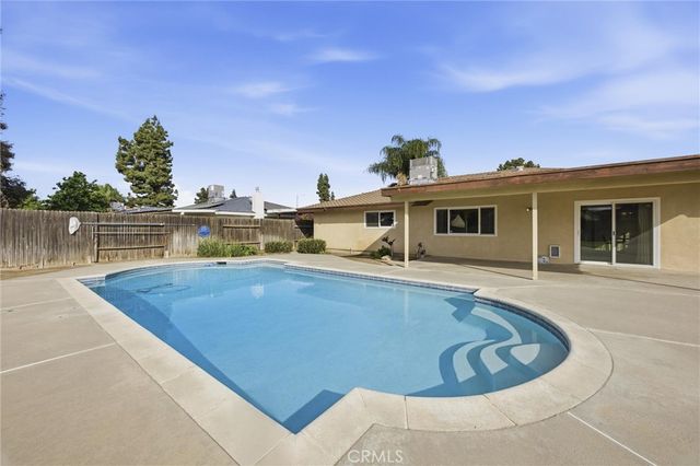 5605 Halifax, Bakersfield, CA 93309