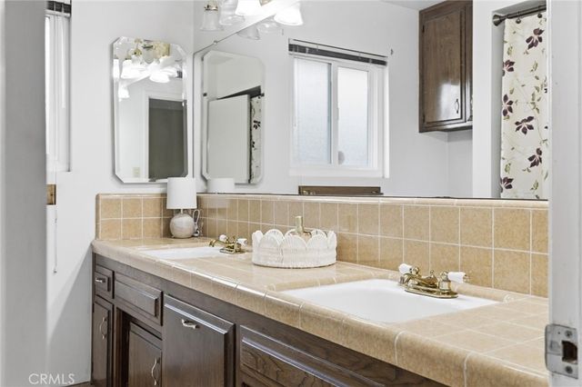 5605 Halifax, Bakersfield, CA 93309