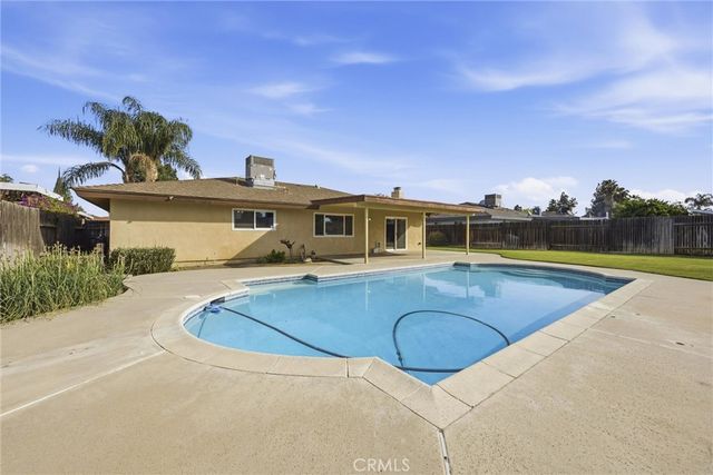 5605 Halifax, Bakersfield, CA 93309