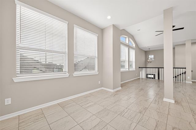 9442 Starlight Oak Drive, Missouri City, TX 77459