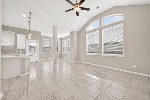 9442 Starlight Oak Drive, Missouri City, TX 77459