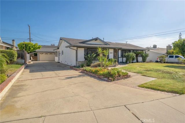 1032 E Buckboard, Glendora, CA 91741