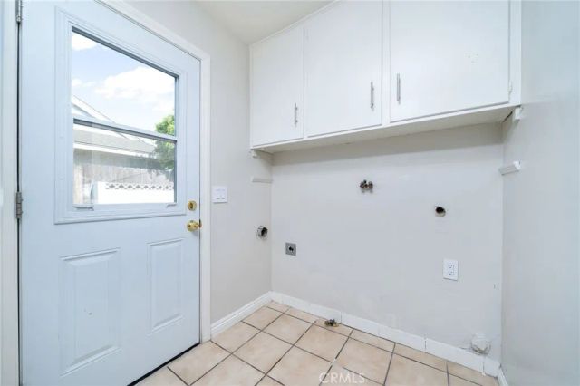 1032 E Buckboard, Glendora, CA 91741
