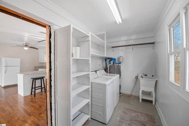 11 El Paso Drive, Greenville, SC 29617