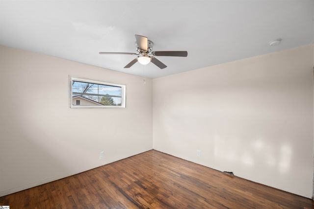 11 El Paso Drive, Greenville, SC 29617