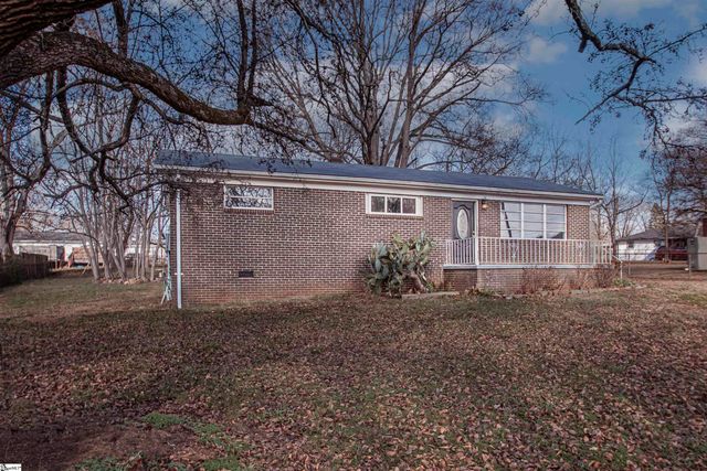 11 El Paso Drive, Greenville, SC 29617