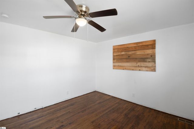 11 El Paso Drive, Greenville, SC 29617