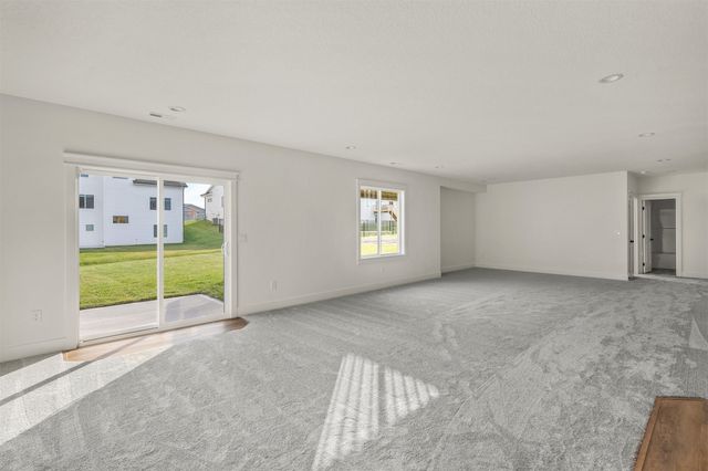 3185 NW Prescott Court, Grimes, IA 50111