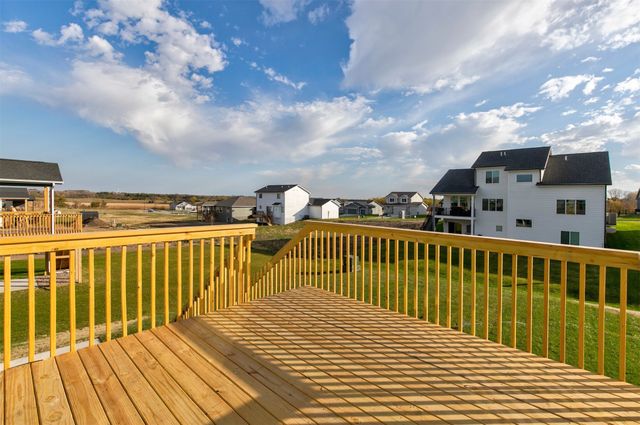 3185 NW Prescott Court, Grimes, IA 50111