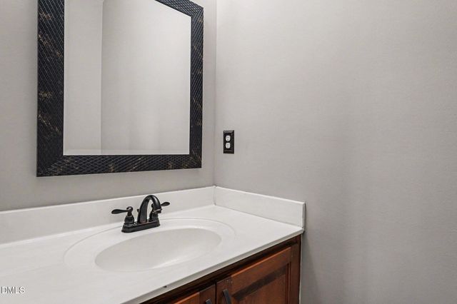 110 Avenal Lane, Clayton, NC 27527