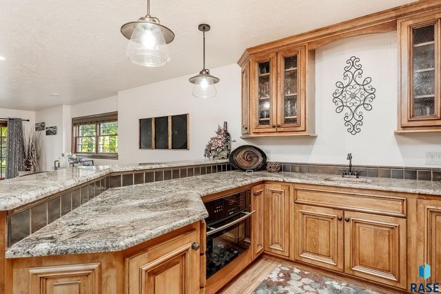 6229 S Tomar Rd, Sioux Falls, SD 57108