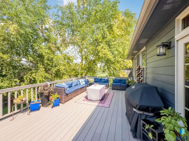 6229 S Tomar Rd, Sioux Falls, SD 57108