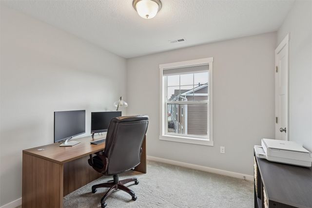 2715 NW Casey Jones Lane, Ankeny, IA 50023