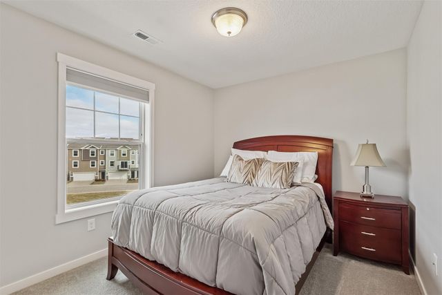 2715 NW Casey Jones Lane, Ankeny, IA 50023