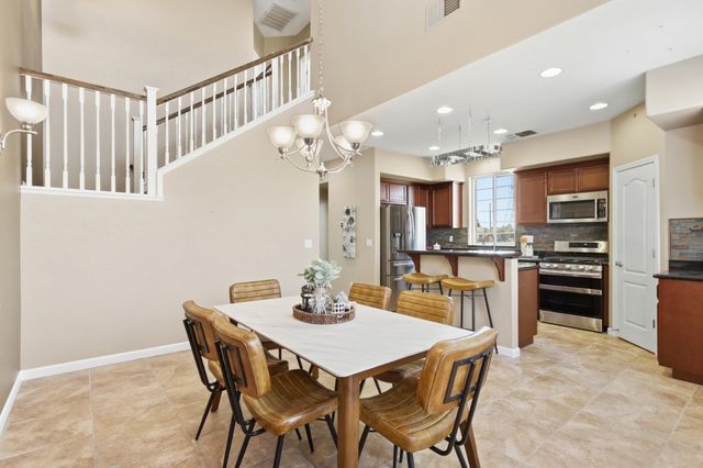 1789 Camino Real Way, Roseville, CA 95747