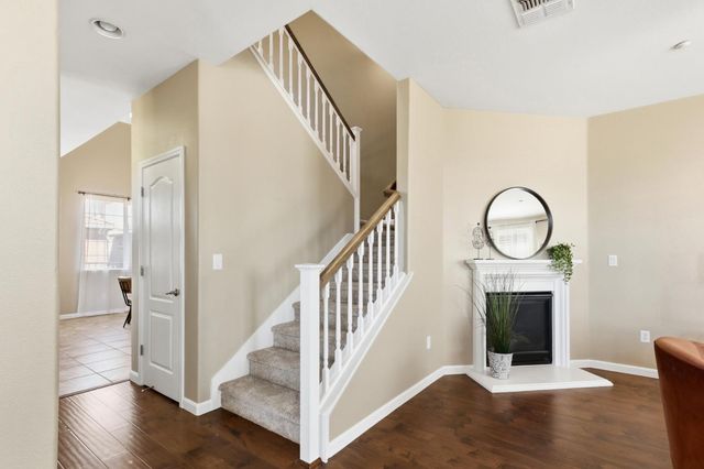 1789 Camino Real Way, Roseville, CA 95747
