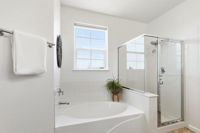 1789 Camino Real Way, Roseville, CA 95747