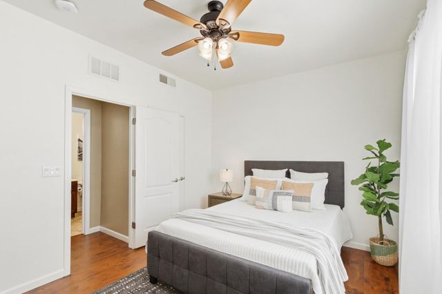 1789 Camino Real Way, Roseville, CA 95747
