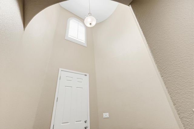 1789 Camino Real Way, Roseville, CA 95747