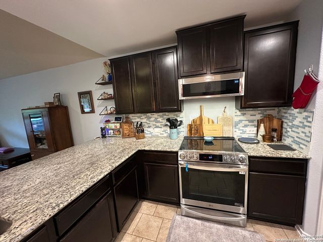 12003 Sapphire River, San Antonio, TX 78245