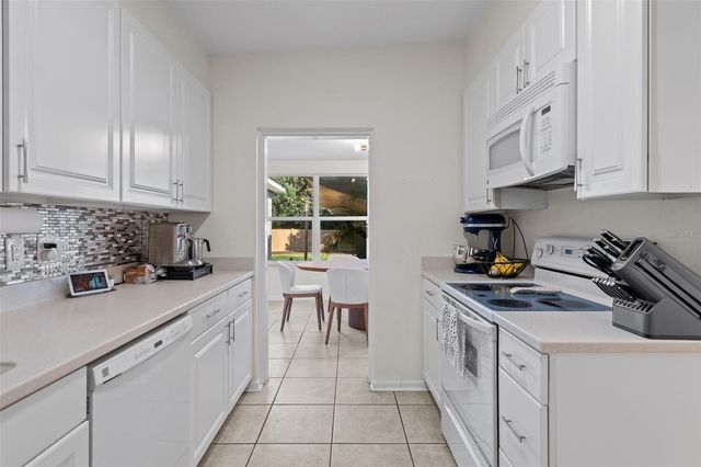 4615 S FERN CREEK AVENUE, Orlando, FL 32806