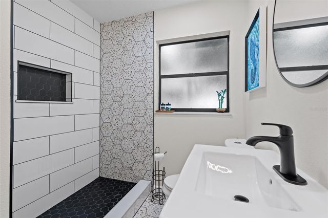 4615 S FERN CREEK AVENUE, Orlando, FL 32806