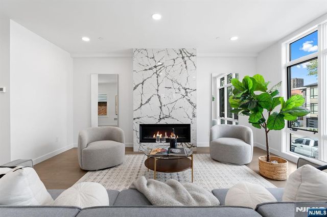 232 Grant Avenue, Cliffside Park, NJ 07010