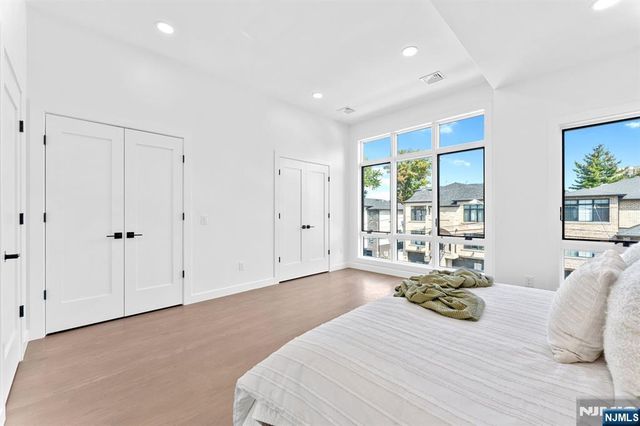 232 Grant Avenue, Cliffside Park, NJ 07010