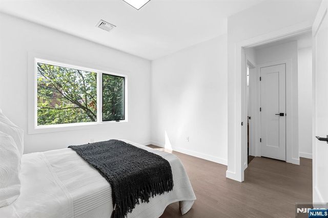 232 Grant Avenue, Cliffside Park, NJ 07010