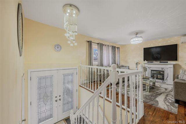 1008 Wood Park Drive, Baldwin, NY 11510