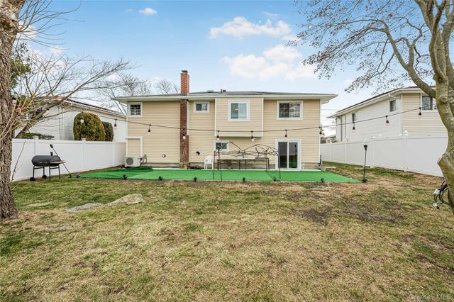 1008 Wood Park Drive, Baldwin, NY 11510