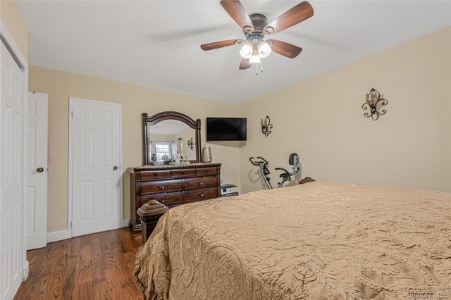 1008 Wood Park Drive, Baldwin, NY 11510