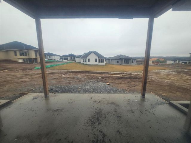 11235 S Gleason Road, Olathe, KS 66061