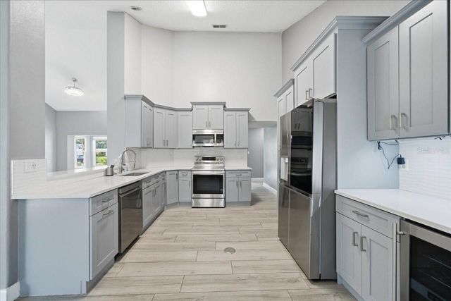 14903 BARBY AVENUE, Tampa, FL 33625